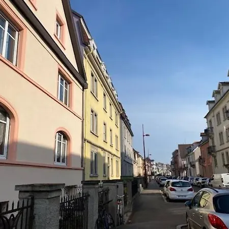 Close To Strasbourg Center Free Parking We *